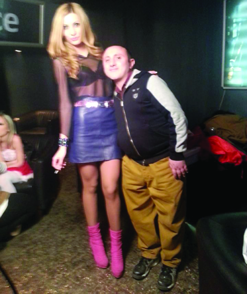 რა აჩუქეს დავით აქუბარდიას ნიკა გრიგოლიამ და დავით გოგიშვილმა Rating